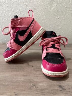 Jordan Kids Pink and Black High-Top Sneakers